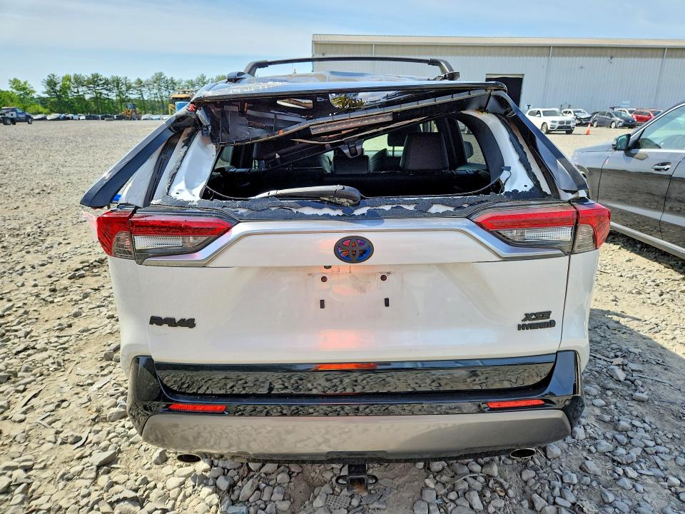 2020 Toyota Rav 4 VIN JTMEWRFV2LJ035715 COPART salvage auction — REAR END, Nj - Cert Of Title-Salvage, sold $12,300 on 2026-07-13 (photo 6)