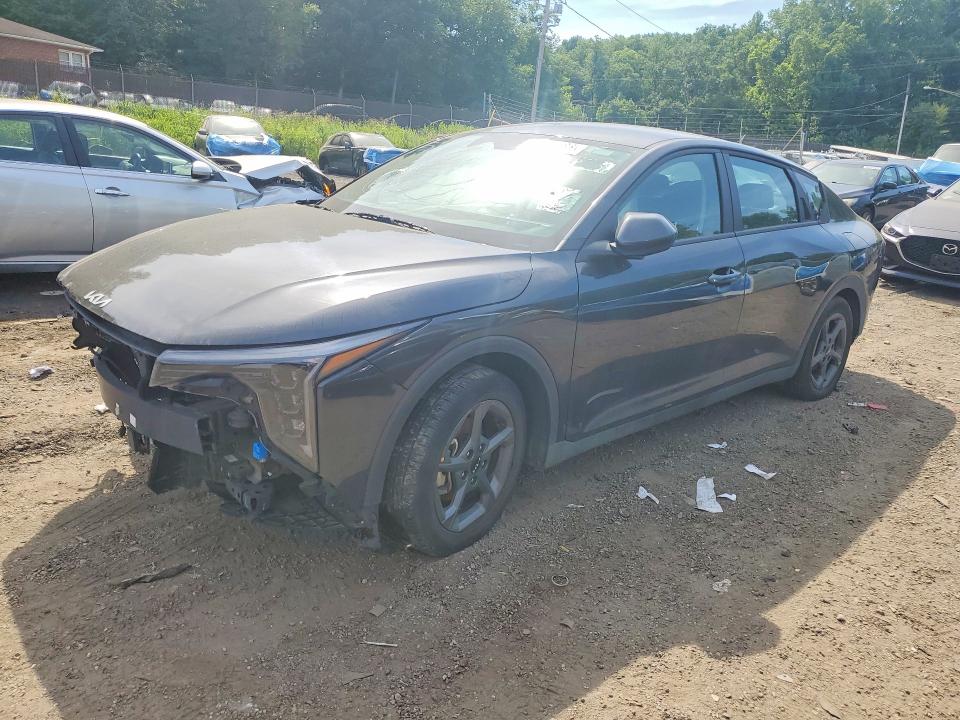 2025 Kia VIN 3KPFT4DEXSE021124 COPART salvage auction — FRONT END, Fl - Certificate Of Destruction, sold $6,100 on 2026-07-09 (photo 1)