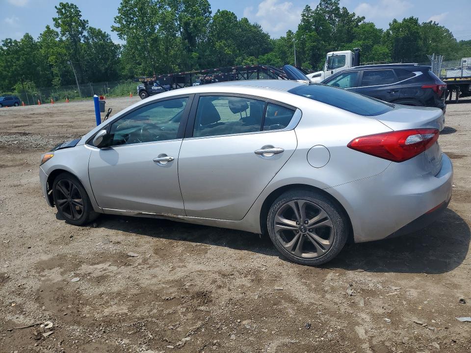 2016 Kia Forte VIN KNAFZ4A85G5569951 COPART salvage auction — FRONT END, Salvage Title, sold $700 on 2026-07-09 (photo 2)