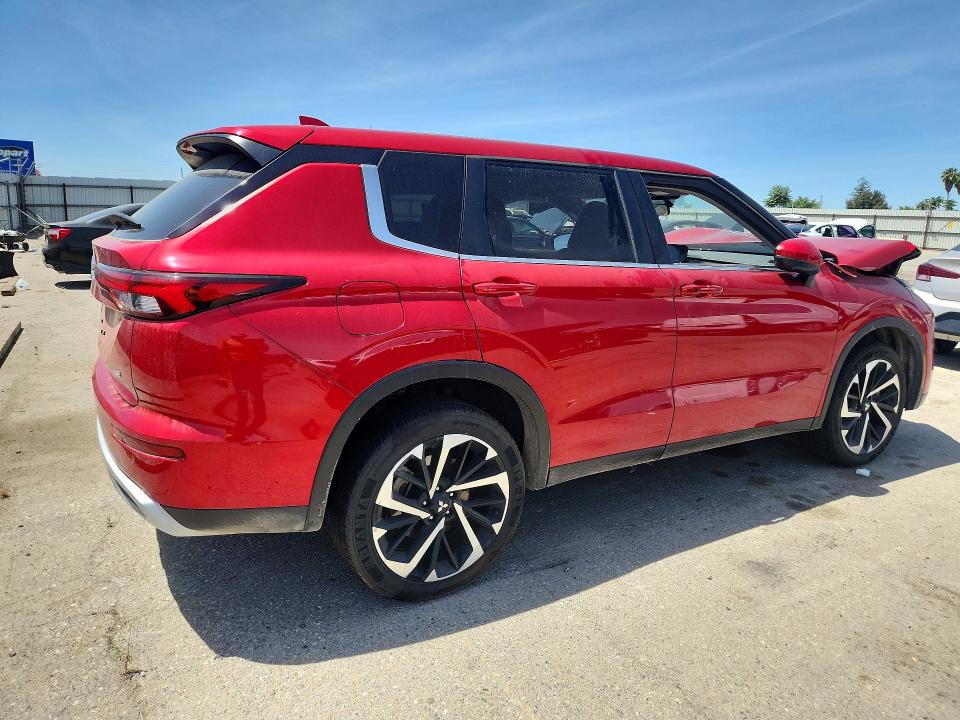 2024 Mitsubishi Outlander VIN JA4J3VA89RZ069883 COPART salvage auction — FRONT END, Fl - Certificate Of Destruction, sold $4,650 on 2026-07-06 (photo 3)