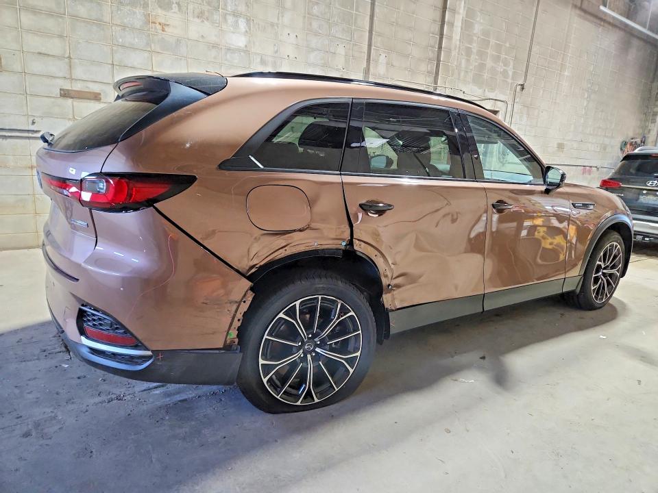 2025 Mazda Cx-70 VIN JM3KJDHA0S1100176 COPART salvage auction — SIDE, MN - CERT OF TITLE-SALVAGE, sold $15,900 on 2026-08-27 (photo 3)