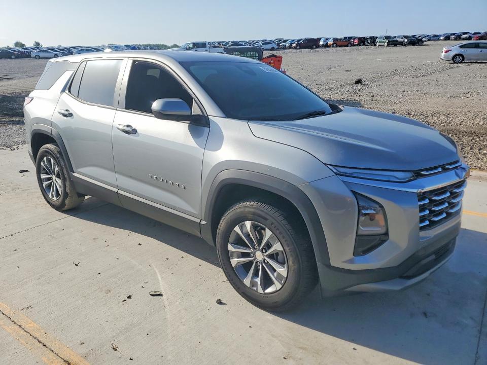 2026 Chevrolet Equinox VIN 3GNAXHEG2TL184022 COPART salvage auction — WATER/FLOOD, In - Cert Of Title-Salvage Flood, sold $6,300 on 2026-07-30 (photo 4)