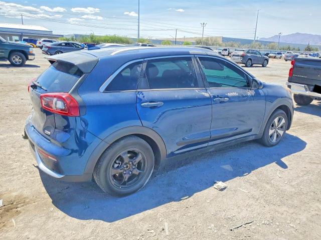 2017 Kia Niro VIN KNDCB3LCXH5053107 COPART salvage auction — REAR END, Nv - Salvage Title, sold $2,400 on 2026-07-07 (photo 3)