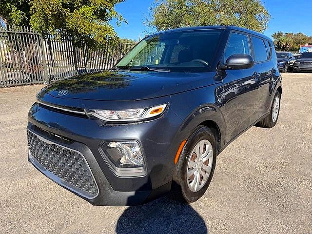 2020 Kia Soul VIN KNDJ23AU7L7011770 COPART salvage auction — MINOR DENT/SCRATCHES, Fl - Cert Of Title-Rebuilt (P), sold $7,500 on 2026-07-27 (photo 1)