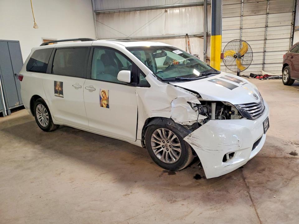 2016 Toyota Sienna VIN 5TDYK3DC3GS744976 COPART salvage auction — FRONT END, Pa - Certificate Of Salvage, sold $5,900 on 2026-07-15 (photo 4)