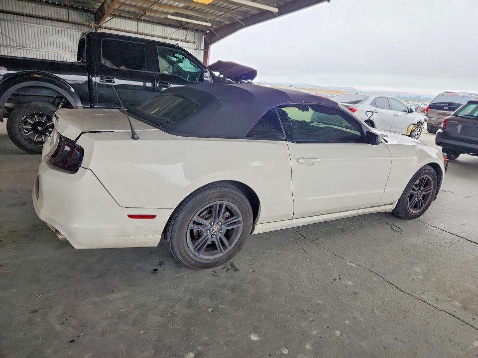 2013 Ford Mustang VIN 1ZVBP8EM1D5224690 COPART salvage auction — REAR END, Ca - Salvage Certificate, sold $1,200 on 2026-07-02 (photo 3)