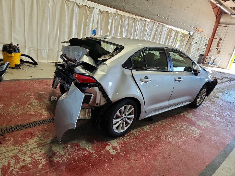 2026 Toyota Corolla VIN JTDBCMFE4T3122891 COPART salvage auction — REAR END, NY - MV-907A SALVAGE CERTIFICATE, sold $1,700 on 2026-07-27 (photo 3)