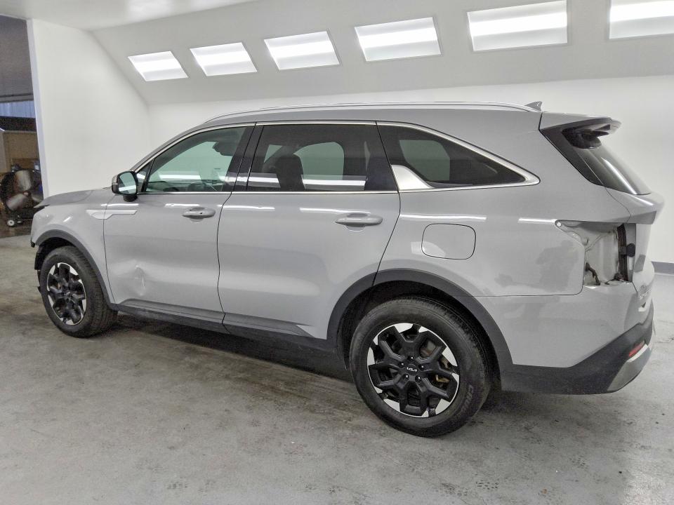 2024 Kia Sorento VIN 5XYRL4JC7RG275127 COPART salvage auction — FRONT END, CA - CERTIFICATE OF TITLE, sold $6,700 on 2026-07-16 (photo 2)