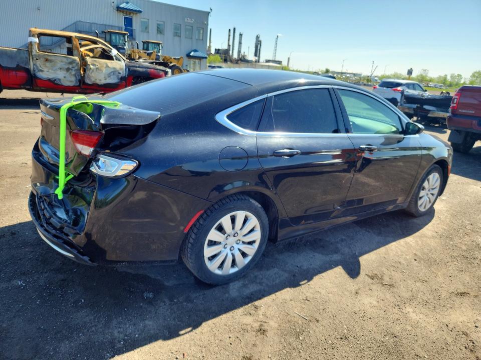 2016 Chrysler 200 VIN 1C3CCCFB9GN197749 COPART salvage auction — REAR END, Qc - Gravement Accidente, sold $350 on 2026-07-28 (photo 3)