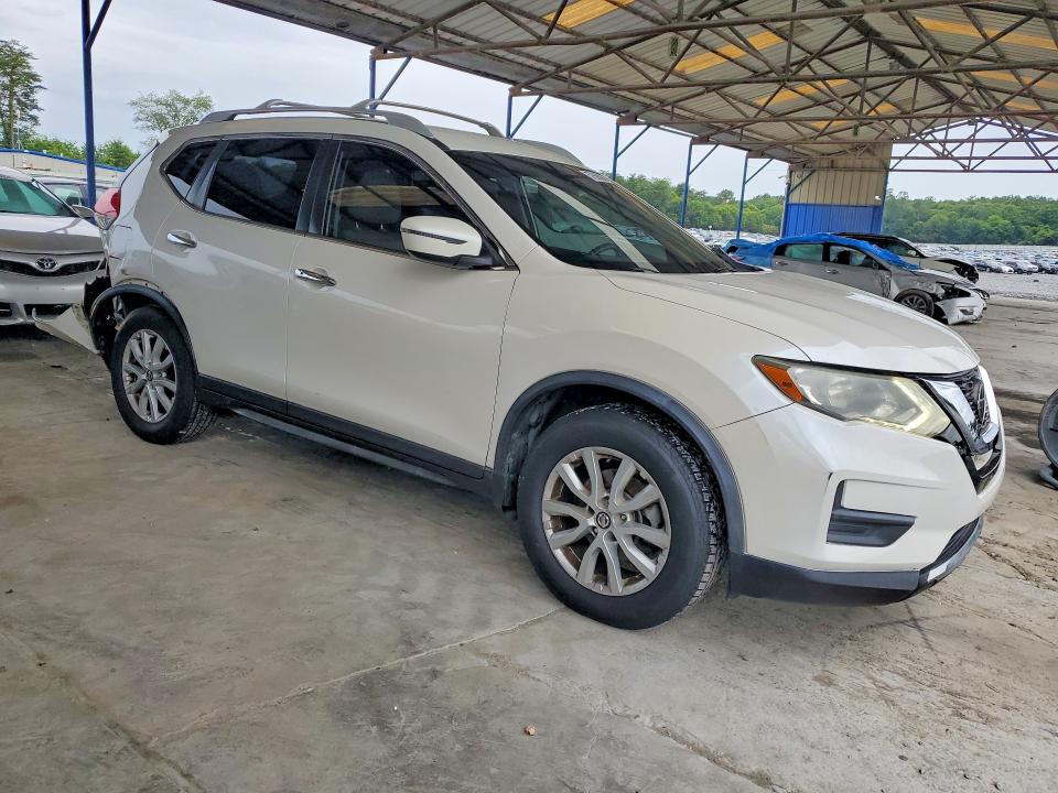 2019 Nissan VIN JN8AT2MTXKW252399 COPART salvage auction — ROLLOVER, Ga - Cert Of Title-Salvage, sold $500 on 2026-07-30 (photo 4)