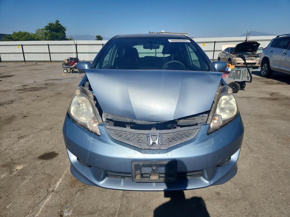 2011 Honda Fit VIN JHMGE8H60BC018800 COPART salvage auction — FRONT END, Ca - Salvage Certificate, sold $1,350 on 2026-07-17 (photo 5)