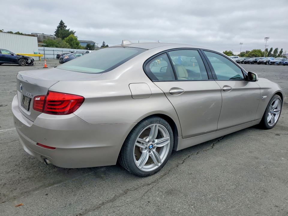 2011 BMW 5 series VIN WBAFR7C50BC800957 COPART salvage auction — MECHANICAL, MT - DIS/DLR/EXP ONLY CLEAN TITLE, sold $1,500 on 2026-07-10 (photo 3)