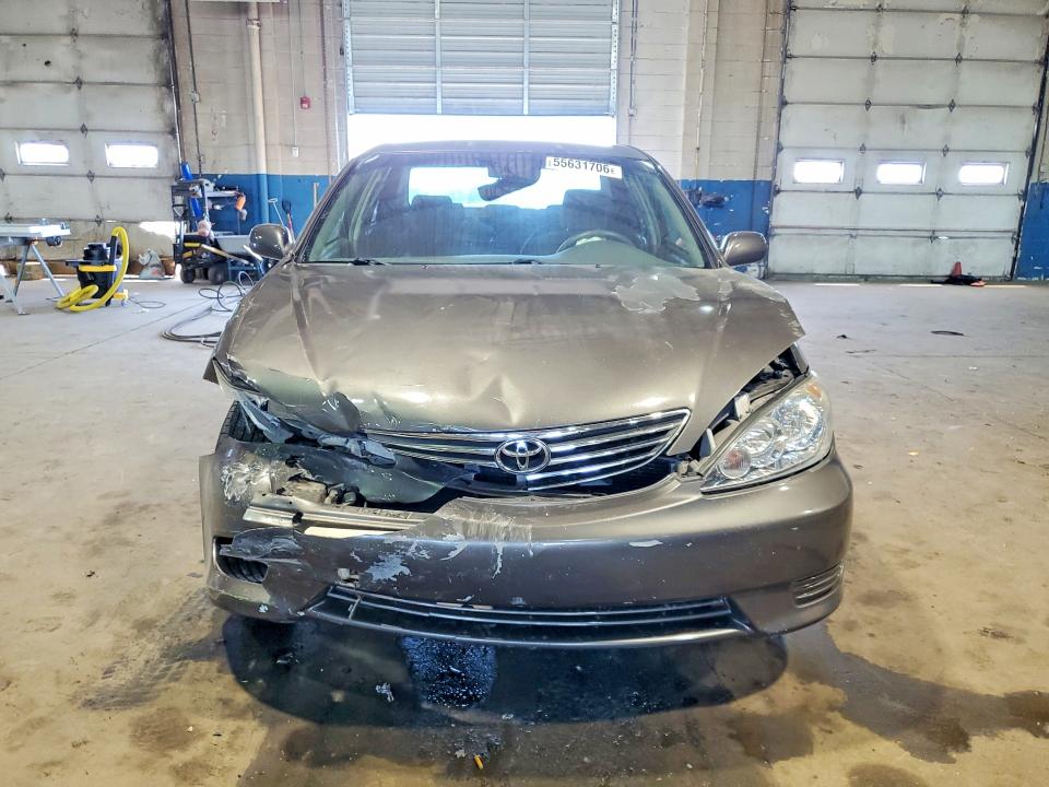 2005 Toyota Camry VIN JTDBF30K450162778 COPART salvage auction — FRONT END, Mi - Certificate Of Title, sold $550 on 2026-07-02 (photo 5)