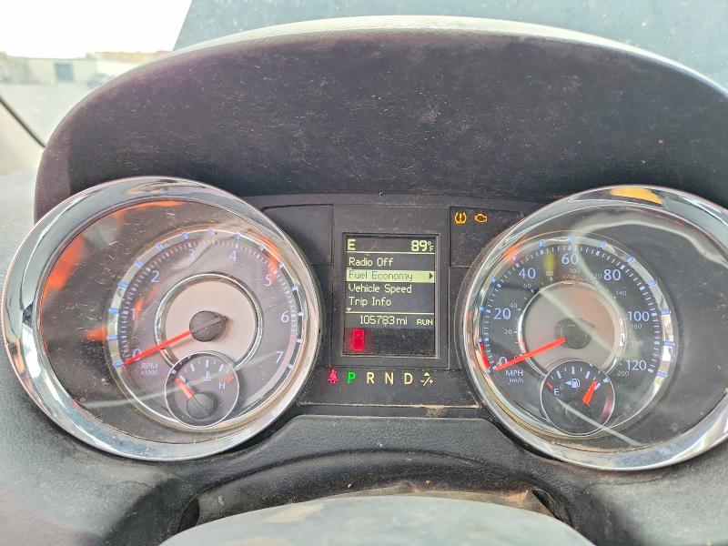 2014 Chrysler VIN 2C4RC1BG2ER198821 COPART salvage auction — SIDE, Tx - Salvage Vehicle Title, sold $125 on 2026-07-31 (photo 9)