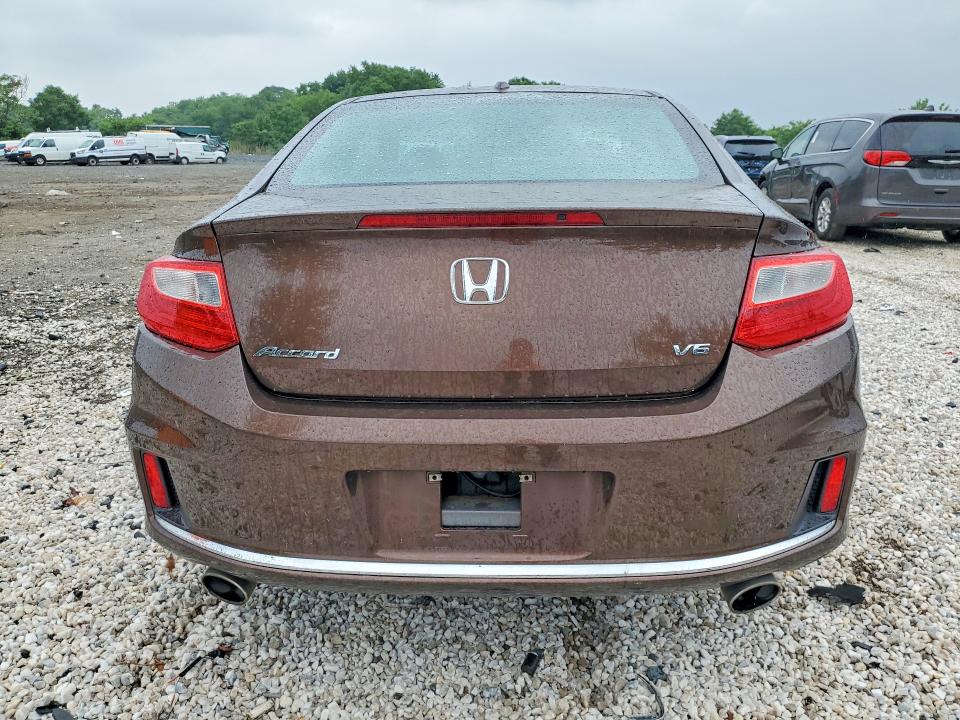 2013 Honda Accord VIN 1HGCT2B81DA012162 COPART salvage auction — FRONT END, Md - Cert Of Salvage > 75% Damage, sold $1,000 on 2026-07-09 (photo 6)