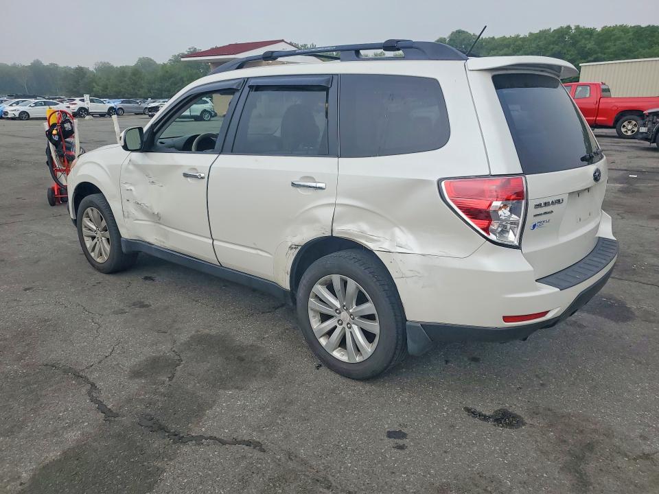 2011 Subaru Forester VIN JF2SHADC4BH764452 COPART salvage auction — SIDE, Ri - Salvage Certificate Of Title, sold $950 on 2026-07-21 (photo 2)