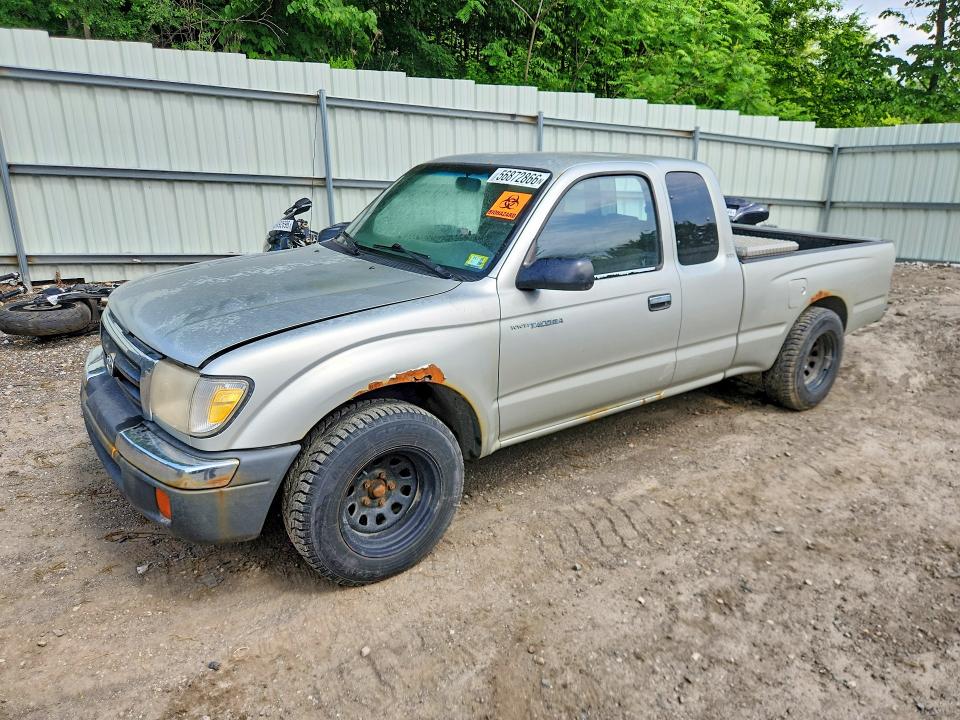 2000 Toyota Tacoma VIN 5TEVL52N8YZ704218 COPART salvage auction — NORMAL WEAR, Vt - Certificate Of Title, sold $600 on 2026-07-27 (photo 1)