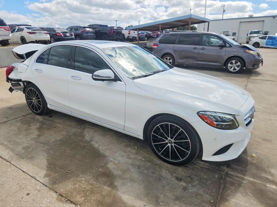 2020 Mercedes-benz C-klasse VIN WDDWF8DBXLR561704 COPART salvage auction — REAR END, Tx - Salvage Vehicle Title, sold $8,000 on 2026-08-06 (photo 4)