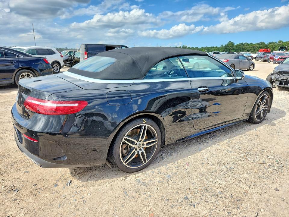 2020 Mercedes-benz E-klasse VIN W1K1K6HB6LF148684 COPART salvage auction — WATER/FLOOD, Tx - Salvage Title-Flood Damage, sold $11,900 on 2026-07-17 (photo 3)