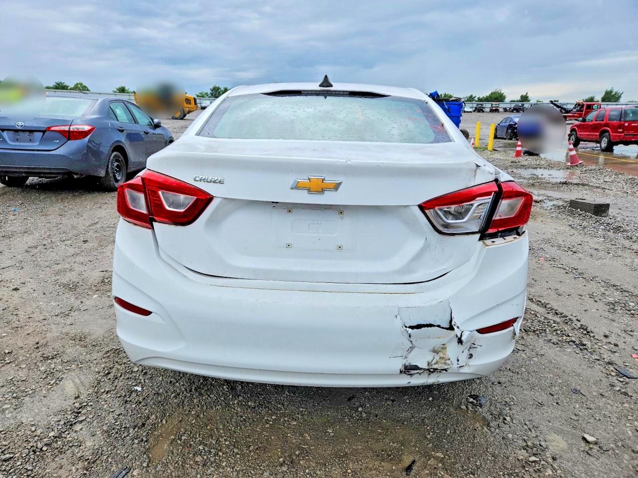 2019 Chevrolet Cruze VIN 1G1BC5SM8K7153483 COPART salvage auction — Rear End, KY - CERT OF TITLE-SALVAGE, sold $1,500 on 2026-07-09 (photo 6)