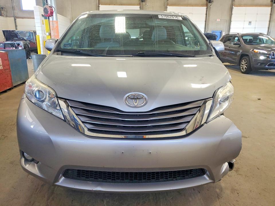 2015 Toyota Sienna VIN 5TDDK3DC5FS122182 COPART salvage auction — FRONT END, Mn - Cert Of Title-Salvage, sold $4,700 on 2026-07-28 (photo 5)