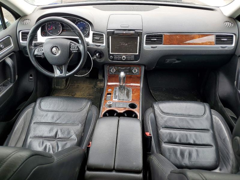 2014 Volkswagen Touareg VIN WVGEF9BP3ED006728 COPART salvage auction — FRONT END, On - Permit Salvage, sold $1,200 on 2026-07-14 (photo 8)