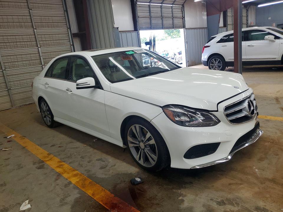2016 Mercedes-benz E-klasse VIN WDDHF5KB3GB261835 COPART salvage auction — FRONT END, Nc - Salvage Certificate Of Title, sold $200 on 2026-07-29 (photo 4)