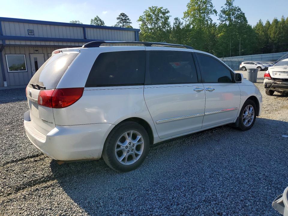 2006 Toyota Sienna VIN 5TDZA22C86S535803 COPART salvage auction — SIDE, Nc - Salvage Certificate Of Title, sold $175 on 2026-07-09 (photo 3)