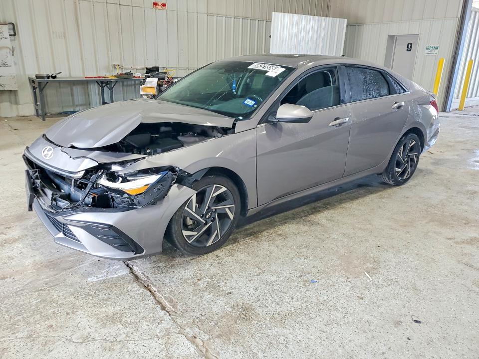 2024 Hyundai Elantra VIN KMHLS4DG4RU822128 COPART salvage auction — FRONT END, TX - CERTIFICATE OF TITLE, sold $6,100 on 2026-07-14 (photo 1)