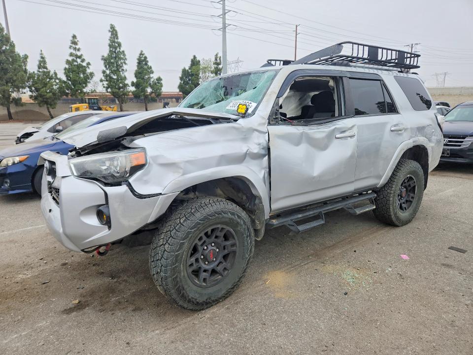 2020 Toyota VIN JTEZU5JR2L5217204 COPART salvage auction — ROLLOVER, CA - SALVAGE CERTIFICATE, sold $5,900 on 2026-07-30 (photo 1)