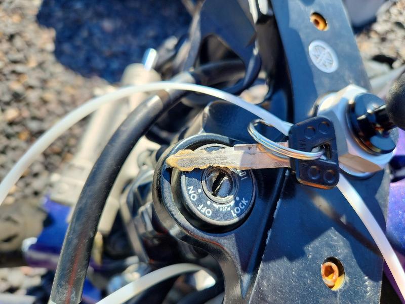 2005 Yamaha Yzfr1 VIN JYARN13E05A011261 COPART salvage auction — FRONT END, IL - SALVAGE CERTIFICATE, sold $950 on 2026-07-27 (photo 8)