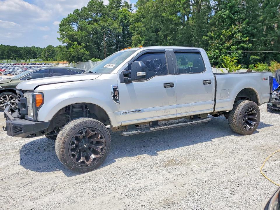 2019 Ford F250 VIN 1FT7W2BT5KEF67696 — COPART salvage auction photo