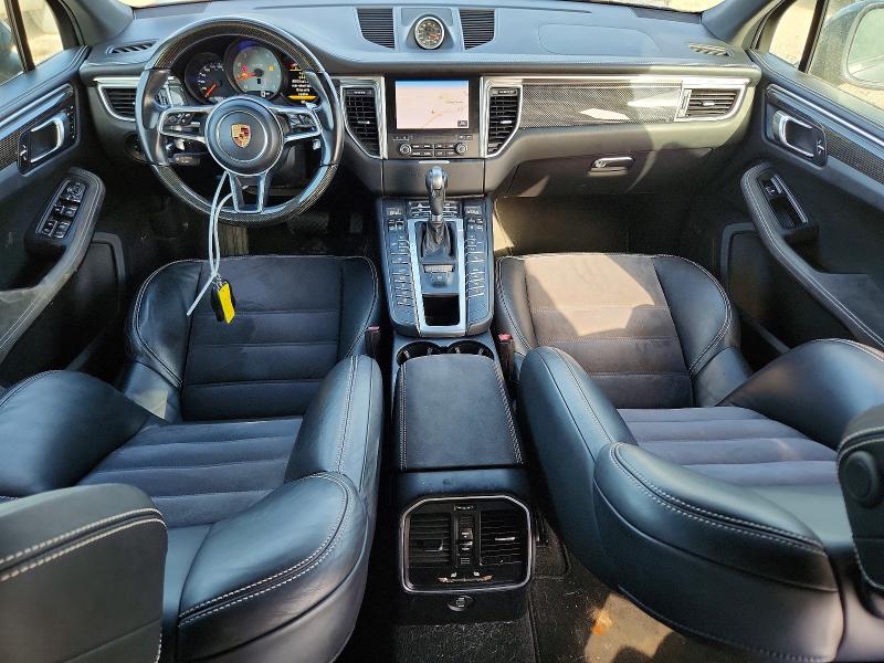 2018 Porsche VIN WP1AG2A57JLB60185 COPART salvage auction — NORMAL WEAR, FL - CERTIFICATE OF TITLE, sold $9,400 on 2026-07-31 (photo 8)