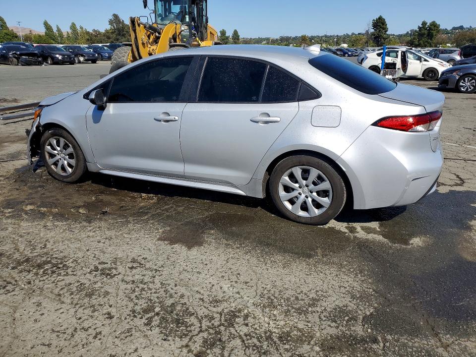 2022 Toyota Corolla VIN 5YFEPMAEXNP273897 COPART salvage auction — FRONT END, CA - CERTIFICATE OF TITLE, sold $2,550 on 2026-07-16 (photo 2)