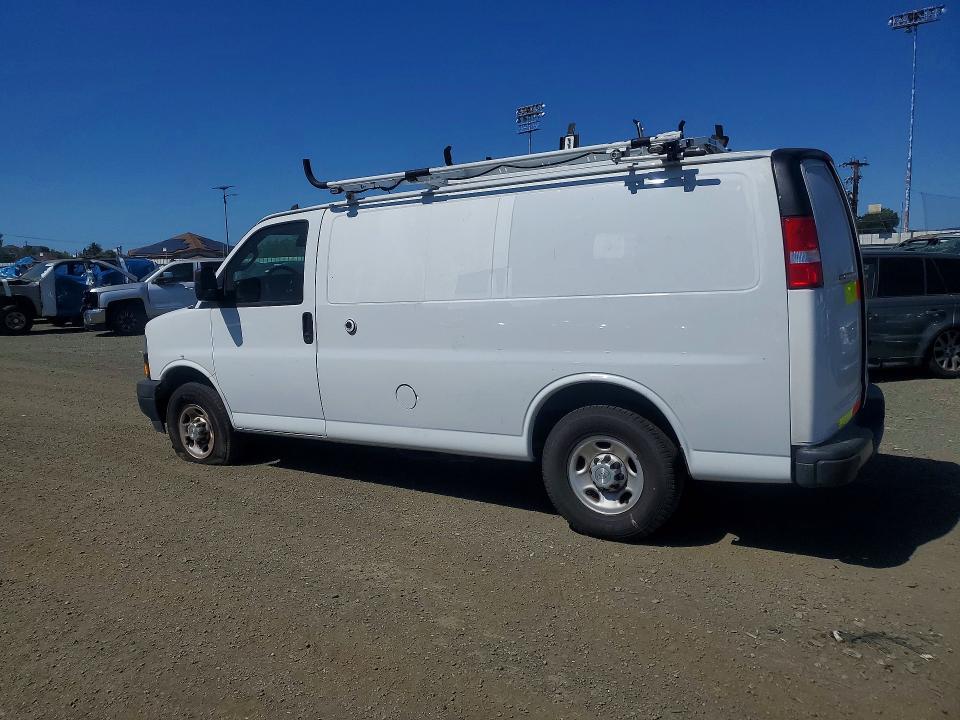 2019 Chevrolet Express 2500 VIN 1GCWGAFP9K1248860 COPART salvage auction — MINOR DENT/SCRATCHES, CA - DIS/DLR/EXP ONLY CLEAN TITLE, sold $10,200 on 2026-07-09 (photo 2)