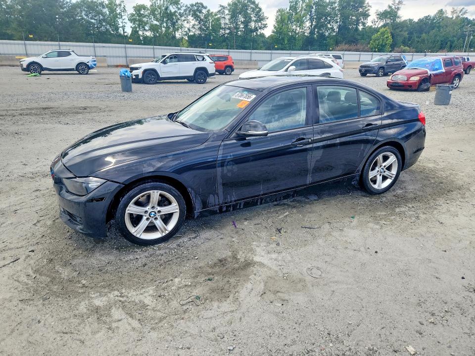 2013 BMW 3er VIN WBA3A5C55DF601726 COPART salvage auction — SIDE, Sc - Cert Of Title-Salvage, sold $1,150 on 2026-08-17 (photo 1)