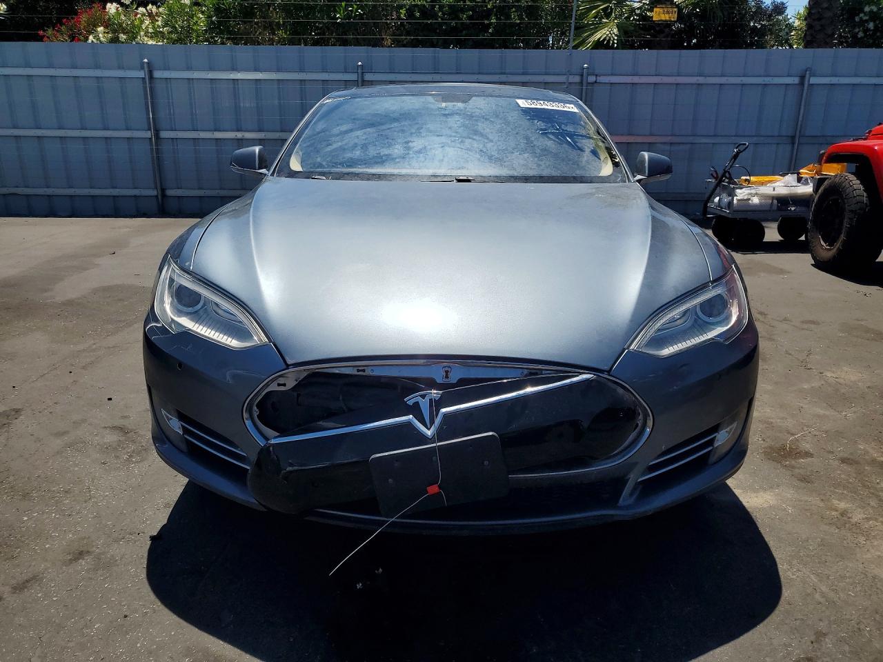 2013 Tesla Model S VIN 5YJSA1CP4DFP23684 COPART salvage auction — Front End, CA - SALVAGE CERTIFICATE, sold $2,500 on 2026-06-30 (photo 5)