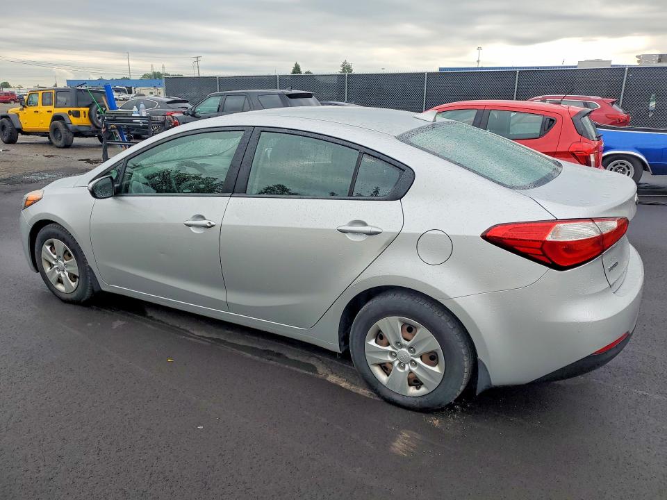 2015 Kia Forte VIN KNAFX4A62F5340498 COPART salvage auction — MINOR DENT/SCRATCHES, Mi - Certificate Of Title, sold $1,650 on 2026-07-02 (photo 2)
