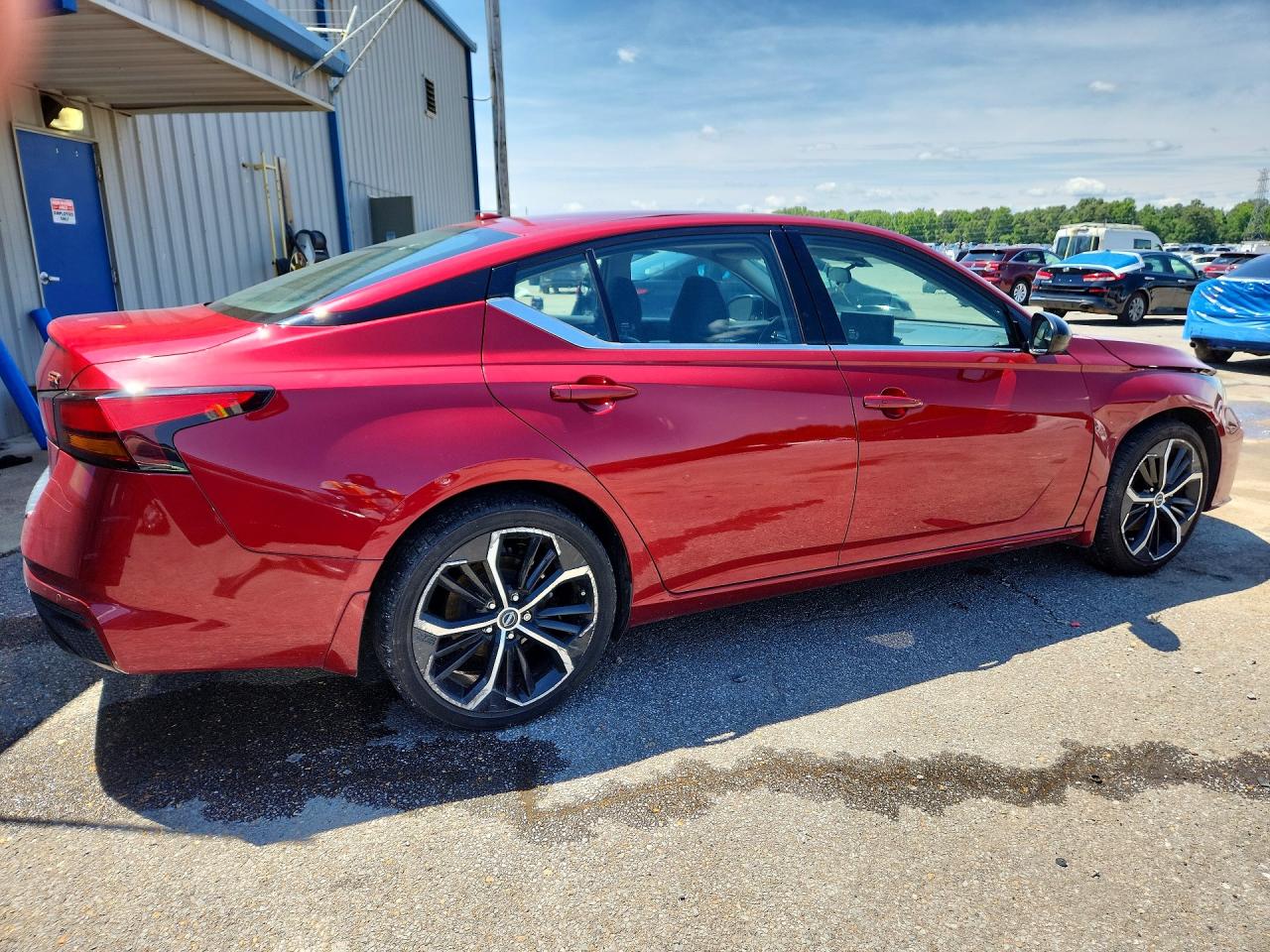 2023 Nissan Altima VIN 1N4BL4CVXPN393152 COPART salvage auction — Front End, TN - SALVAGE CERT-WATER DAMAGE, sold $6,200 on 2026-07-09 (photo 3)