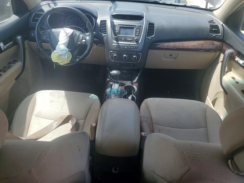 2014 Kia Sorento VIN 5XYKT4A60EG437413 COPART salvage auction — REAR END, Tx - Certificate Of Title (P), sold $800 on 2026-07-09 (photo 8)