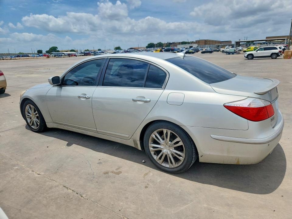 2011 Hyundai Genesis VIN KMHGC4DE4BU122905 COPART salvage auction — FRONT END, Tx - Salvage Vehicle Title, sold $700 on 2026-07-27 (photo 2)
