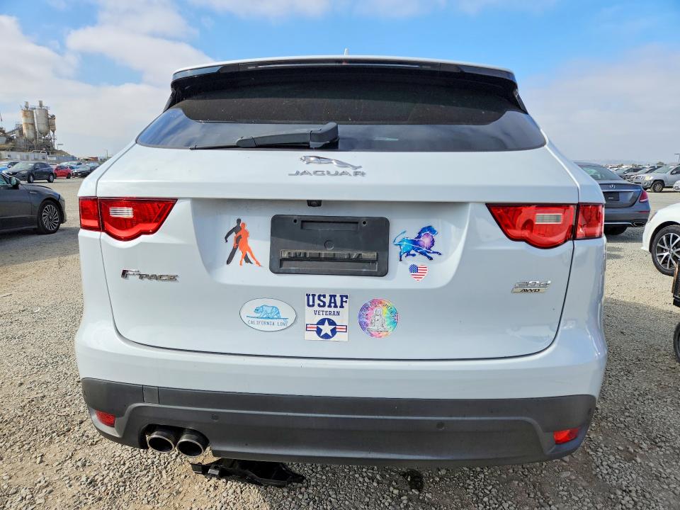 2018 Jaguar F-pace VIN SADCK2FN0JA274109 COPART salvage auction — REAR END, Ca - Salvage Certificate, sold $3,550 on 2026-07-02 (photo 6)