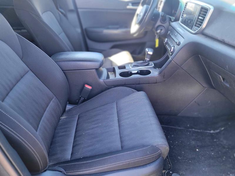 2020 Kia Sportage VIN KNDPMCAC2L7807578 COPART salvage auction — MECHANICAL, On - Permit No Brand - Fit (P), sold $4,100 on 2026-07-07 (photo 5)