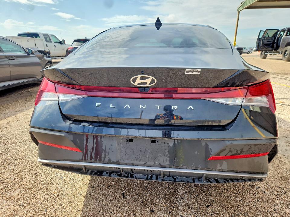 2025 Hyundai Elantra VIN KMHLL4DG6SU063582 COPART salvage auction — FRONT END, TX - CERTIFICATE OF TITLE, sold $4,000 on 2026-07-14 (photo 6)