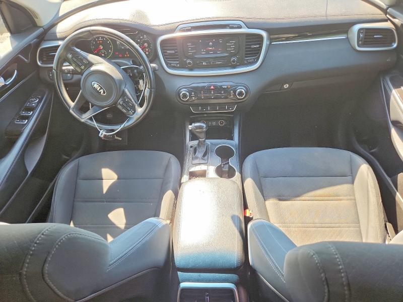 2016 Kia Sorento VIN 5XYPGDA56GG174767 COPART salvage auction — VANDALISM, MD - CERT OF SALVAGE > 75% DAMAGE, sold $1,800 on 2026-07-28 (photo 8)