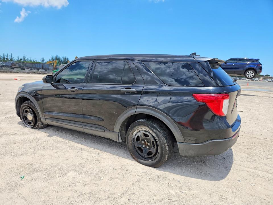 2020 Ford Explorer VIN 1FM5K8AW4LGC13610 COPART salvage auction — MINOR DENT/SCRATCHES, Fl - Cert Of Title-Police, sold $2,150 on 2026-07-02 (photo 2)
