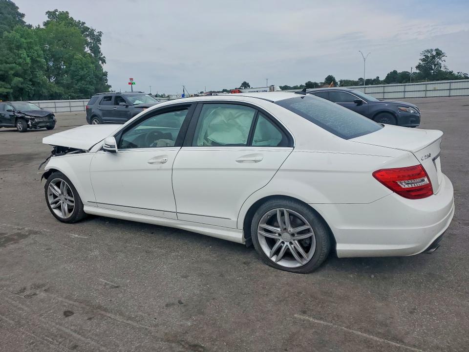 2014 Mercedes-benz C-klasse VIN WDDGF4HB3EA940844 COPART salvage auction — UNDERCARRIAGE, Nc - Salvage Certificate Of Title, sold $250 on 2026-07-28 (photo 2)