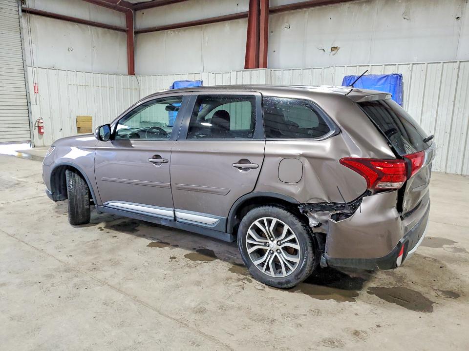 2016 Mitsubishi VIN JA4AZ3A34GZ062652 COPART salvage auction — REAR END, Tx - Salvage Vehicle Title, sold $2,800 on 2026-07-22 (photo 2)