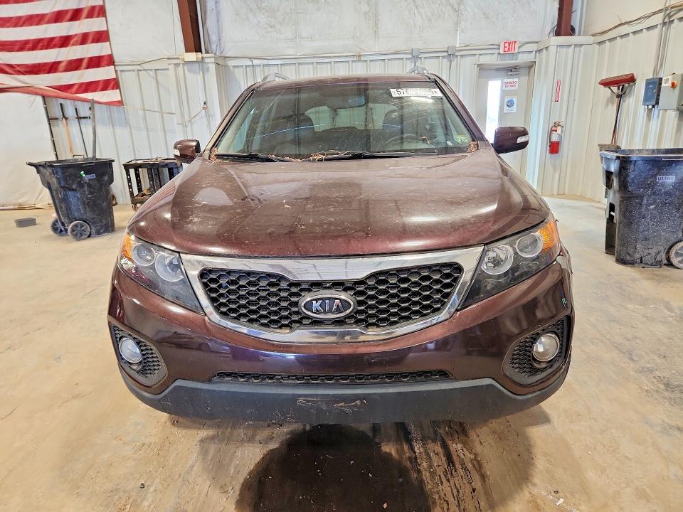 2011 Kia Sorento VIN 5XYKUDA21BG183071 COPART salvage auction — FRONT END, Wi - Certificate Of Title, sold $725 on 2026-07-08 (photo 5)