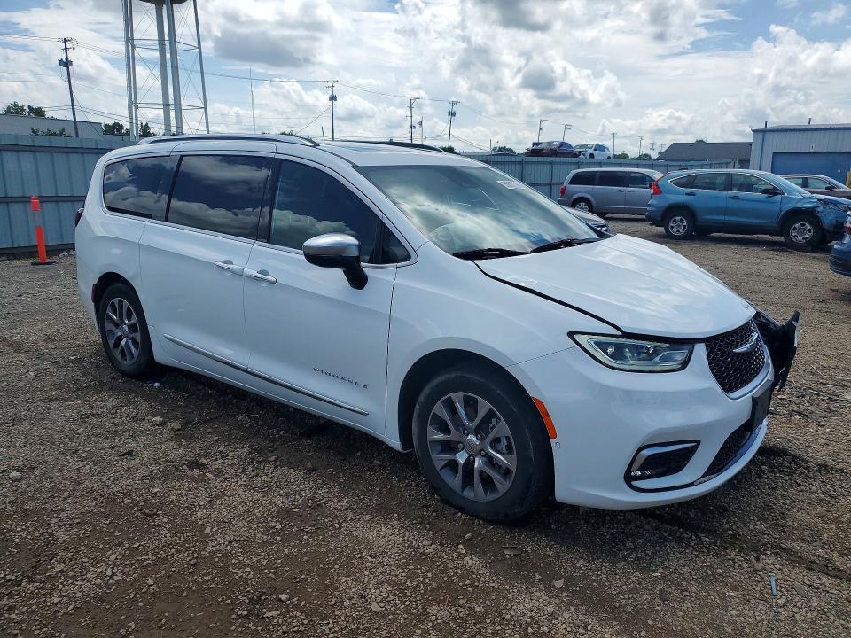 2023 Chrysler Pacifica VIN 2C4RC1N79PR503021 COPART salvage auction — FRONT END, Il - Salvage Certificate, sold $10,800 on 2026-08-21 (photo 4)